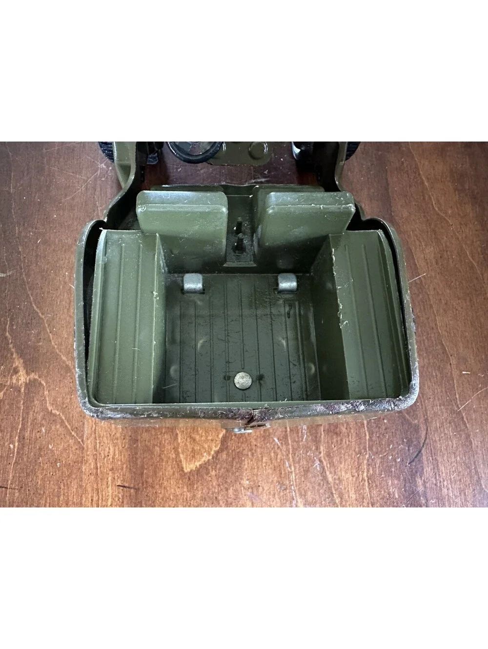 Vintage Tonka Pressed Steel Military Jeep Olive Green Toy Truck 9